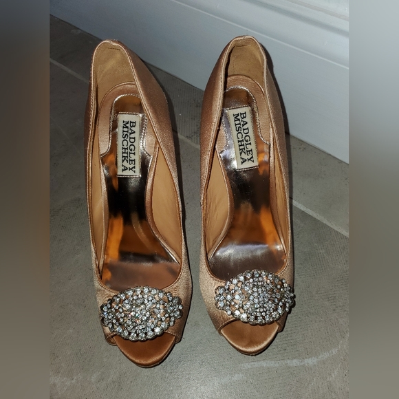 Badgley Mischka High Heels! - Picture 4 of 14